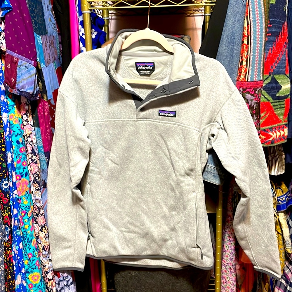Patagonia grey quarter snap pullover sweater women medium